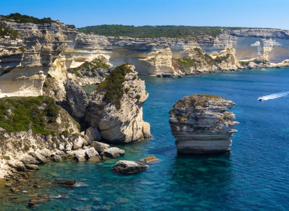 Les 7 plus belles îles françaises de la Méditerranée !